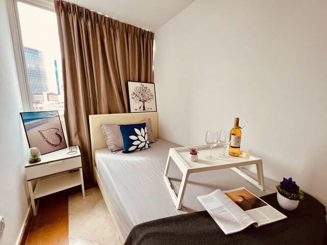 Room for rent in Tanjong Pagar