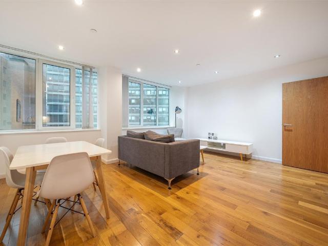 House for rent in London Borough of Croydon, Greater London