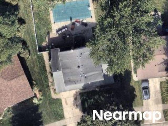 House for sale in Emerald Lakes Village, Troy