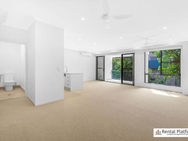 Townhouse for rent in Fernbrook, Queensland