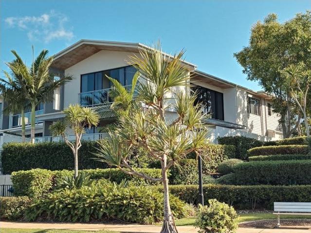 Villa for sale in Fernbrook, Queensland