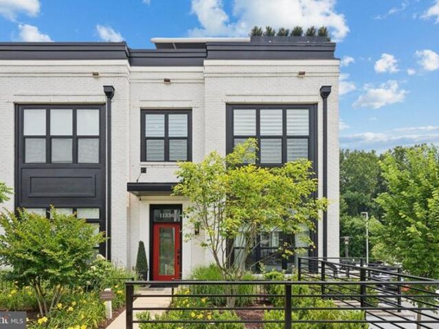 House for sale in Potomac