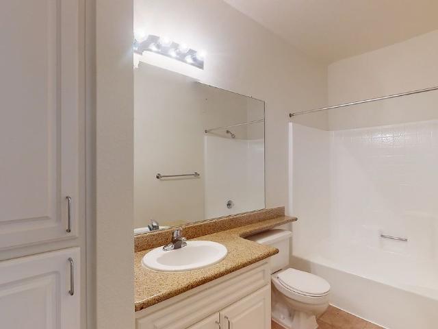 Apartment for rent in Diamond Bar, California