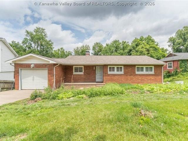 House for sale in Charleston, West Virginia