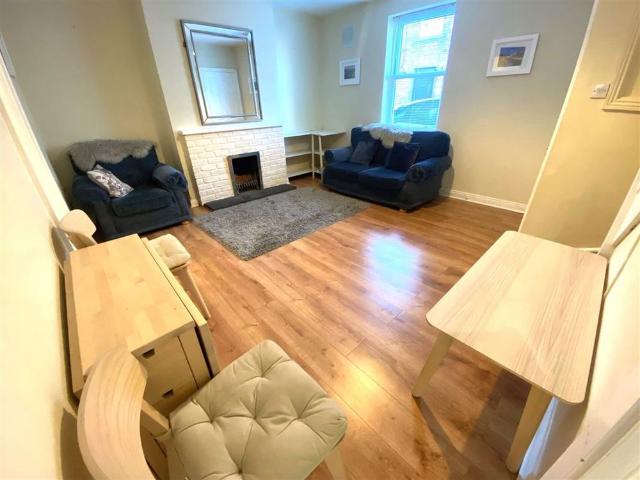 House to rent in Bluebell, North Tipperary