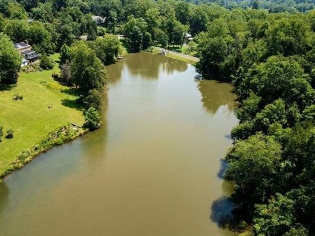 Land for sale in Charlottesville Land for sale in Charlottesville