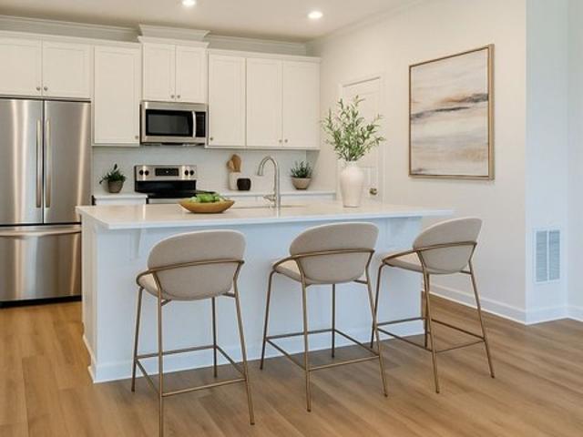 Townhouse for sale in Atlanta, Texas