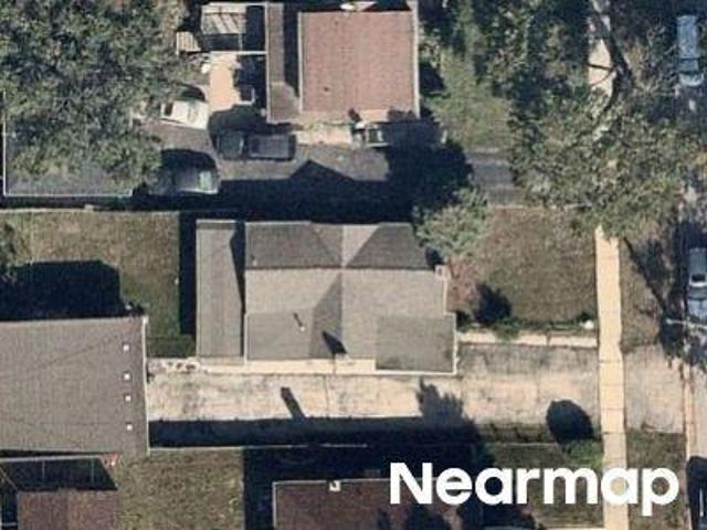 House for sale in Schiller Park, Illinois