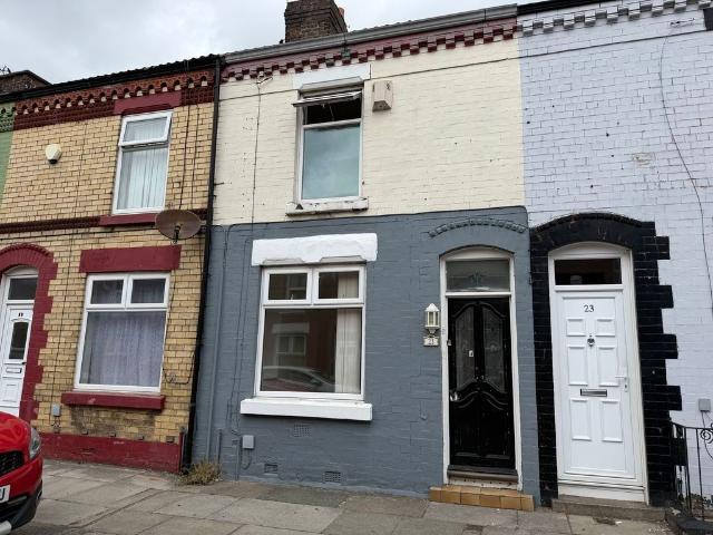 House for rent in Calderstones