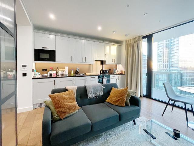 Studio for rent in St. George in the East, Wapping
