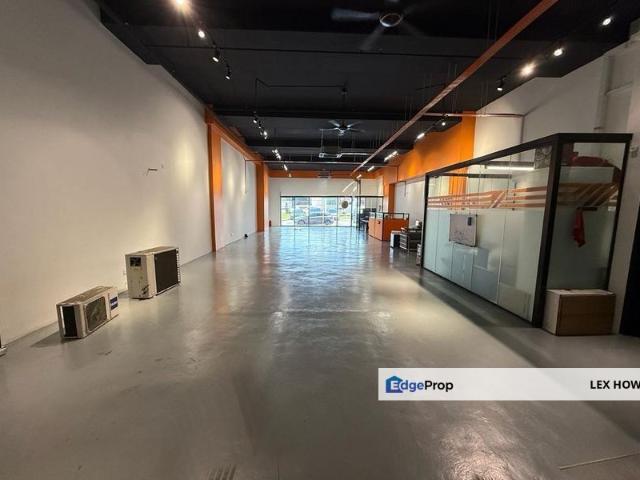 Warehouse for rent in Petaling, Damansara Damai