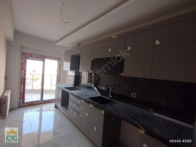 Karşiyaka, İzmir içerisinde satılık mülk