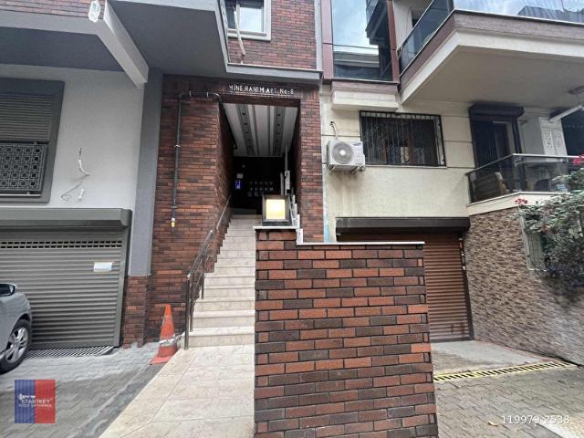 Karşiyaka, İzmir içerisinde satılık mülk