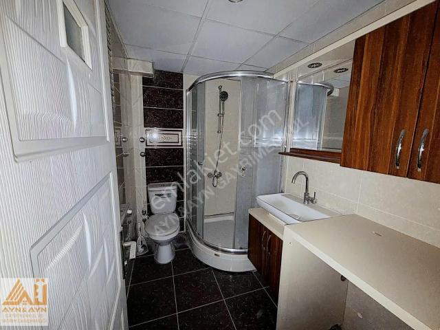 Karşiyaka, İzmir içerisinde satılık mülk