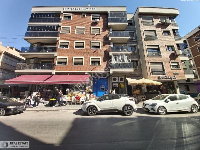 Karşiyaka, İzmir içerisinde kiralık Dükkan