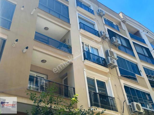 Karşiyaka, İzmir içerisinde kiralık mülk