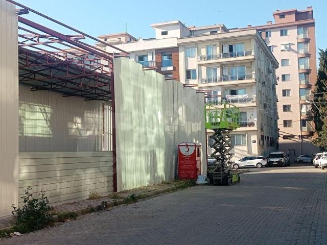 Karşiyaka, İzmir içerisinde satılık Depo