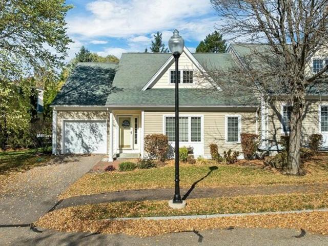 House for sale in Meredith Bay Village, Meredith