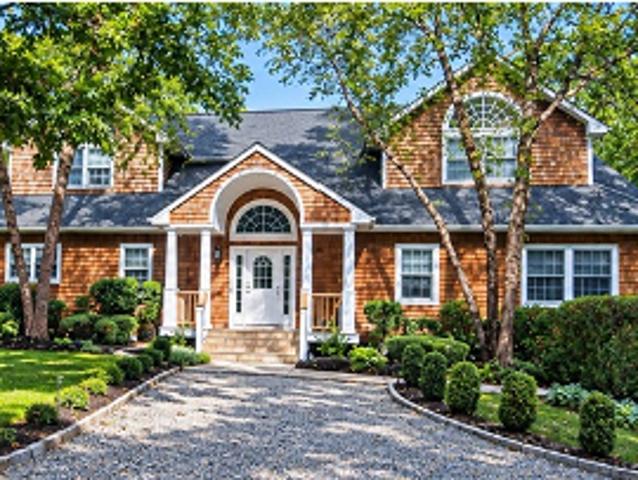 Property for sale in Hampton Bays, Town of Southampton
