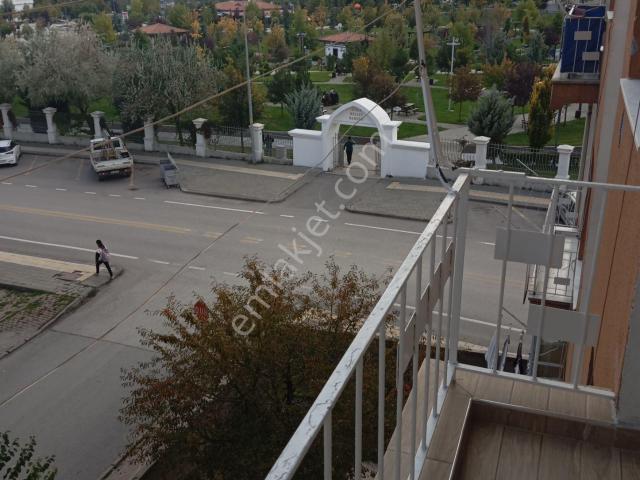 Eski Stadyum, Sivas Merkez içerisinde kiralık mülk