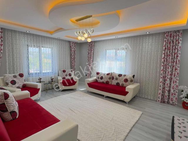 Niğde içerisinde satılık Villa
