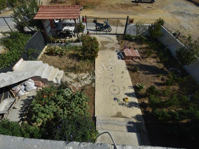Menderes, İzmir içerisinde satılık Bina