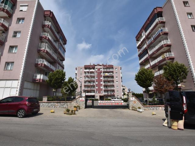 Gaziemir, İzmir içerisinde satılık mülk
