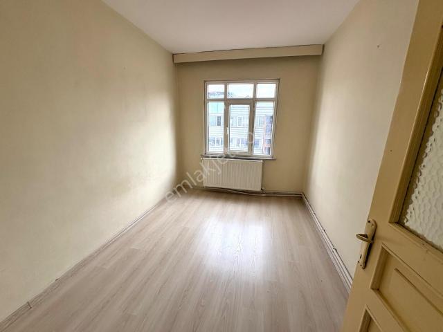 Mehmet Akif Mahallesi, Küçükçekmece içerisinde kiralık mülk