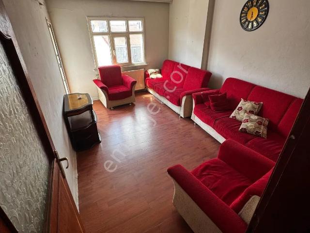 Mehmet Akif Mahallesi, Küçükçekmece içerisinde kiralık mülk