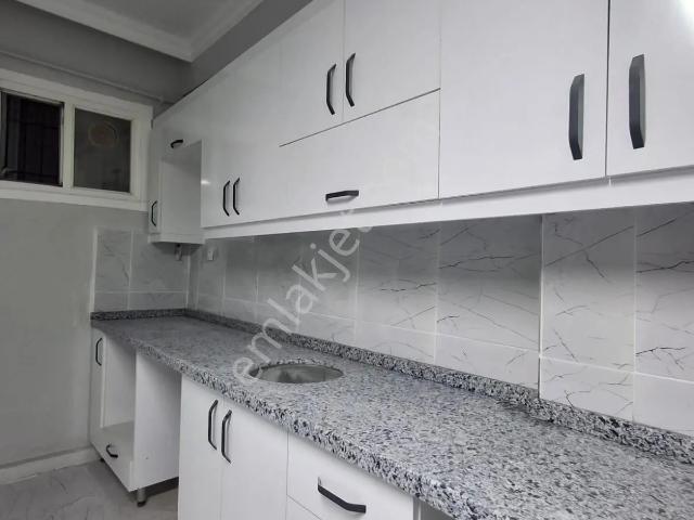 Mehmet Akif Mahallesi, Küçükçekmece içerisinde kiralık mülk