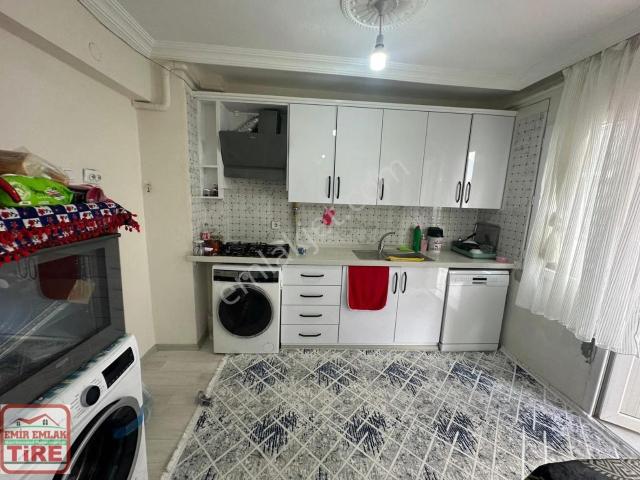 Tire, İzmir içerisinde satılık mülk