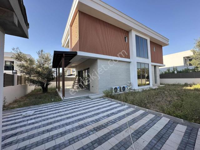 Menemen, İzmir içerisinde satılık Villa
