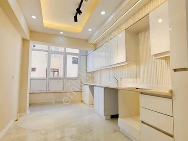 Antalya, Muratpaşa içerisinde satılık mülk