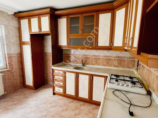 Arifbey Mahallesi, Arifiye içerisinde kiralık mülk