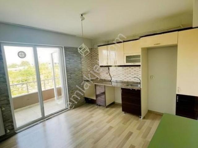 Aşağı Kirazca, Arifiye içerisinde kiralık mülk