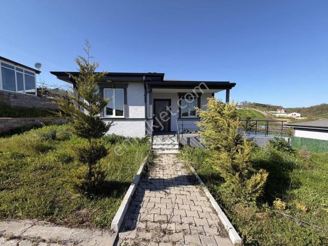 Derince, Kocaeli içerisinde satılık Villa