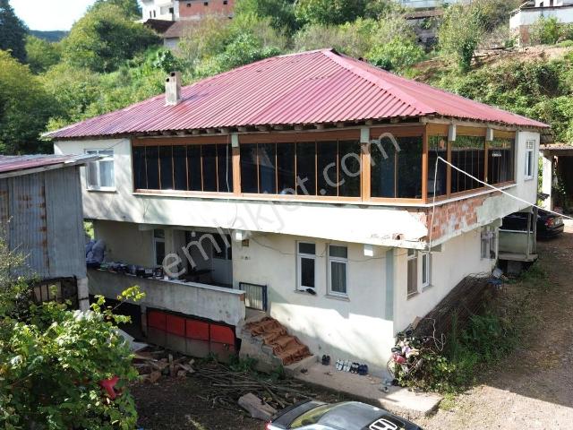 Hendek, Sakarya içerisinde satılık Villa