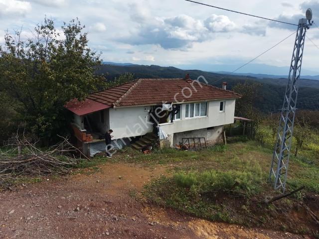 Dereköy, Hendek içerisinde satılık Villa