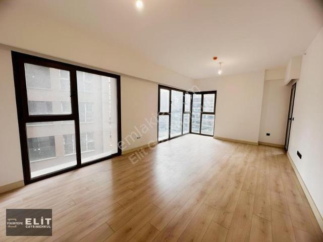 Merdivenköy Mahallesi, Kadıköy içerisinde kiralık mülk