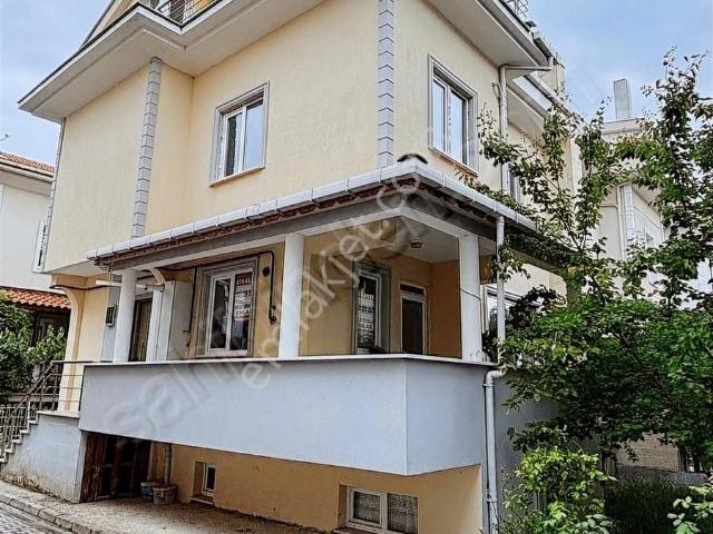 Çorlu içerisinde kiralık Villa