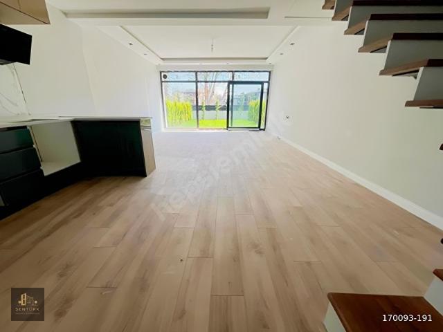 Hürriyet Mahallesi, Çorlu içerisinde satılık Villa