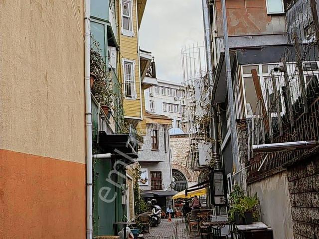 İstanbul Merkez, İstanbul içerisinde satılık Bina