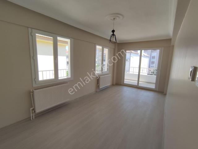 Tire, İzmir içerisinde satılık Bina