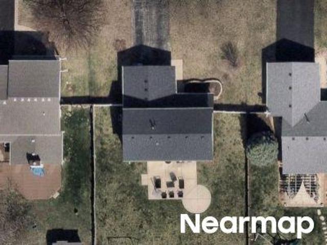 House for sale in Aurora, Illinois