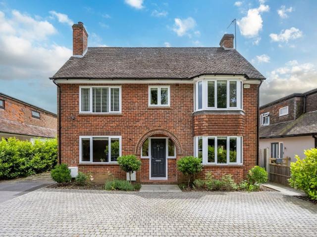 House for rent in Emmbrook, Wokingham