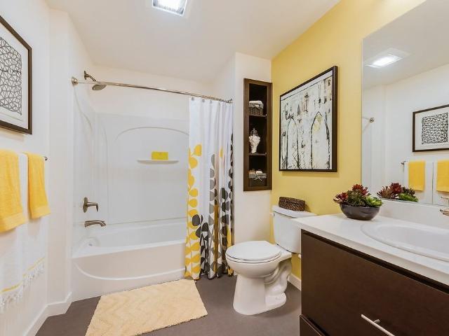 Apartment for rent in Emeryville, California