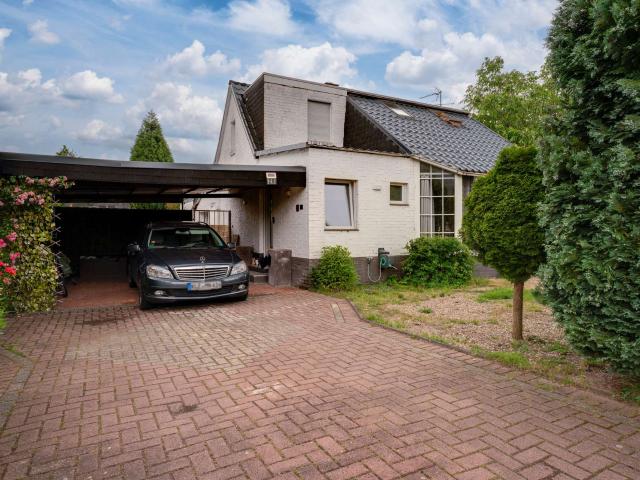 Haus kaufen in Emmerich, Nordrhein-Westfalen