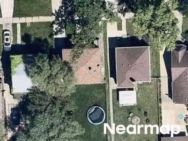 House for sale in Lincoln Park
