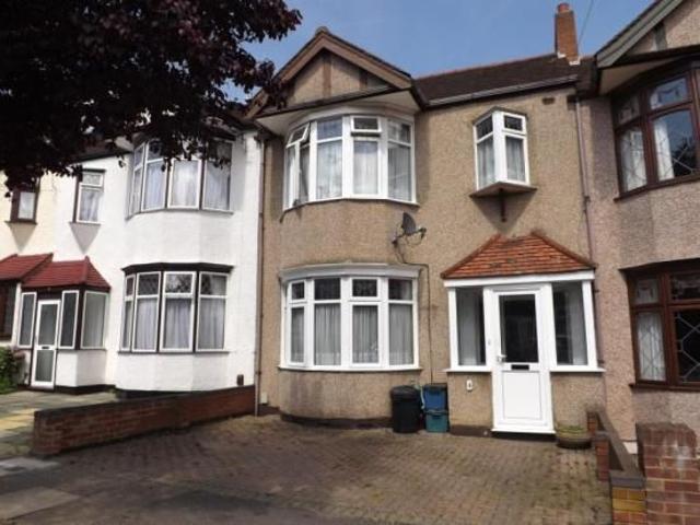Apartment for rent in London Borough of Redbridge, Greater London