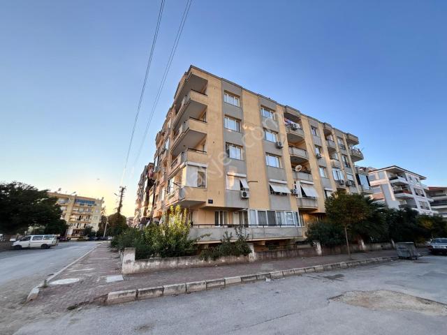 Adnan Menderes Mahallesi, Tire içerisinde kiralık mülk